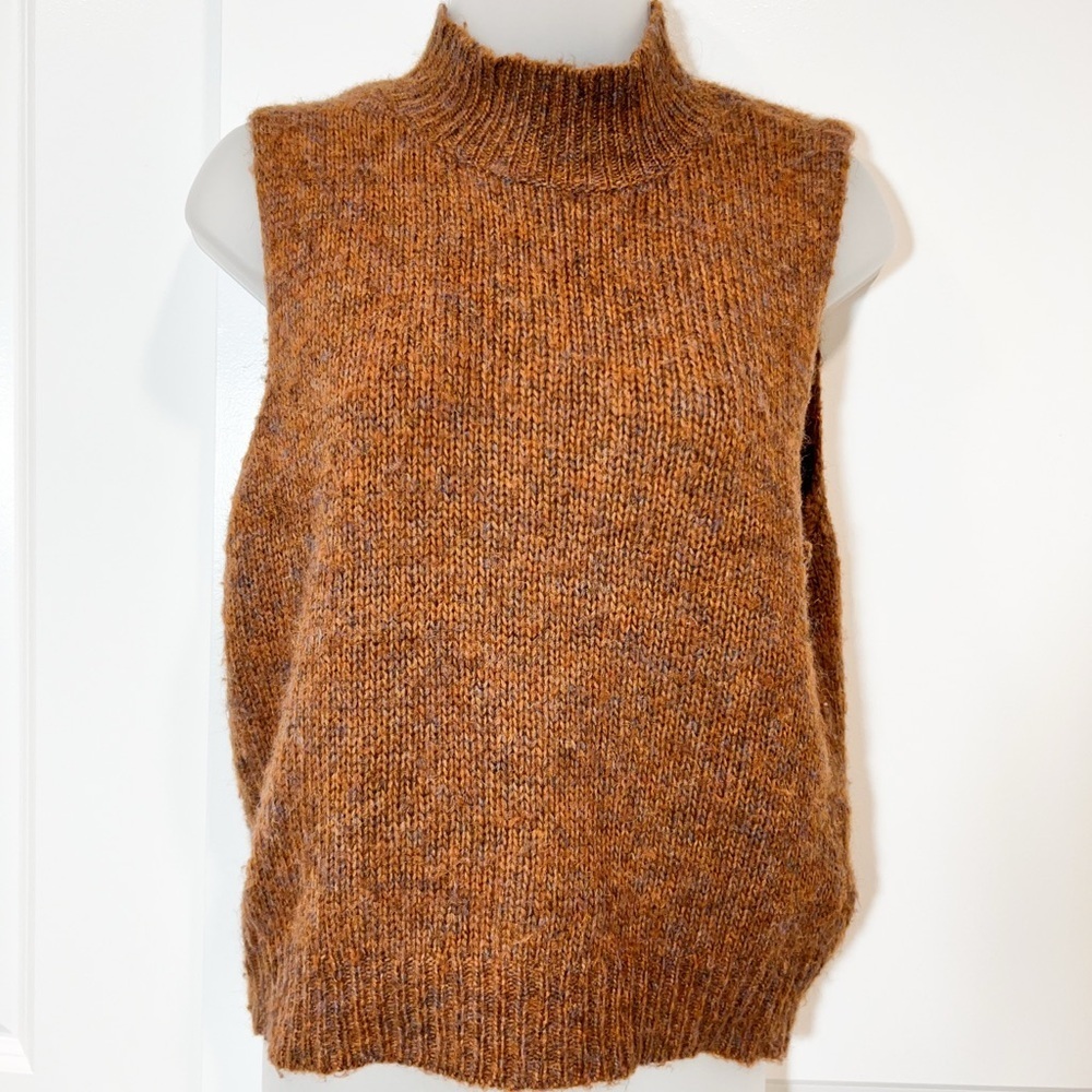 Vero Moda: Brown Knit Mock Neck Sweater Vest women’s M
